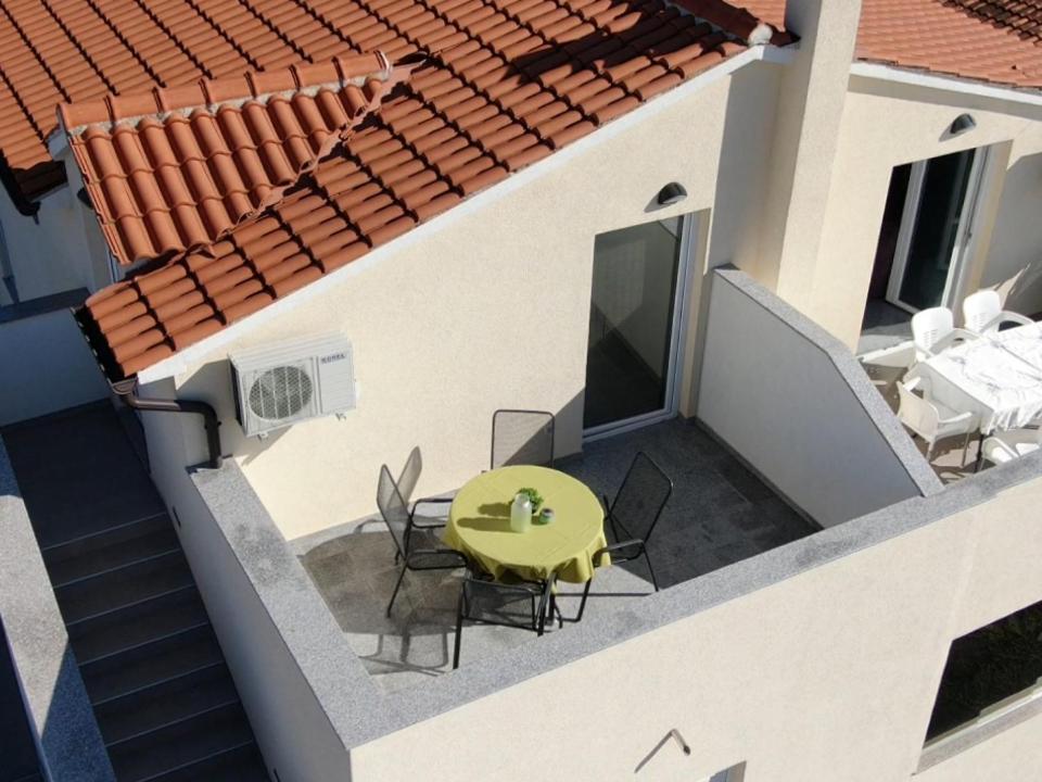 Silva Apartment *